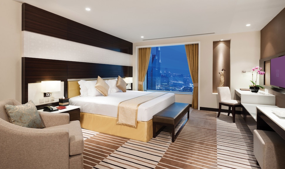Carlton Downtown Dubai Hotel with Tabby or Tamara 2 Carlton Downtown Dubai Hotel: Ultimate Guide to Luxury Stays