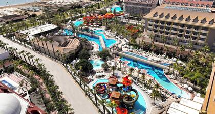 Royal Dragon Hotel – All Inclusive