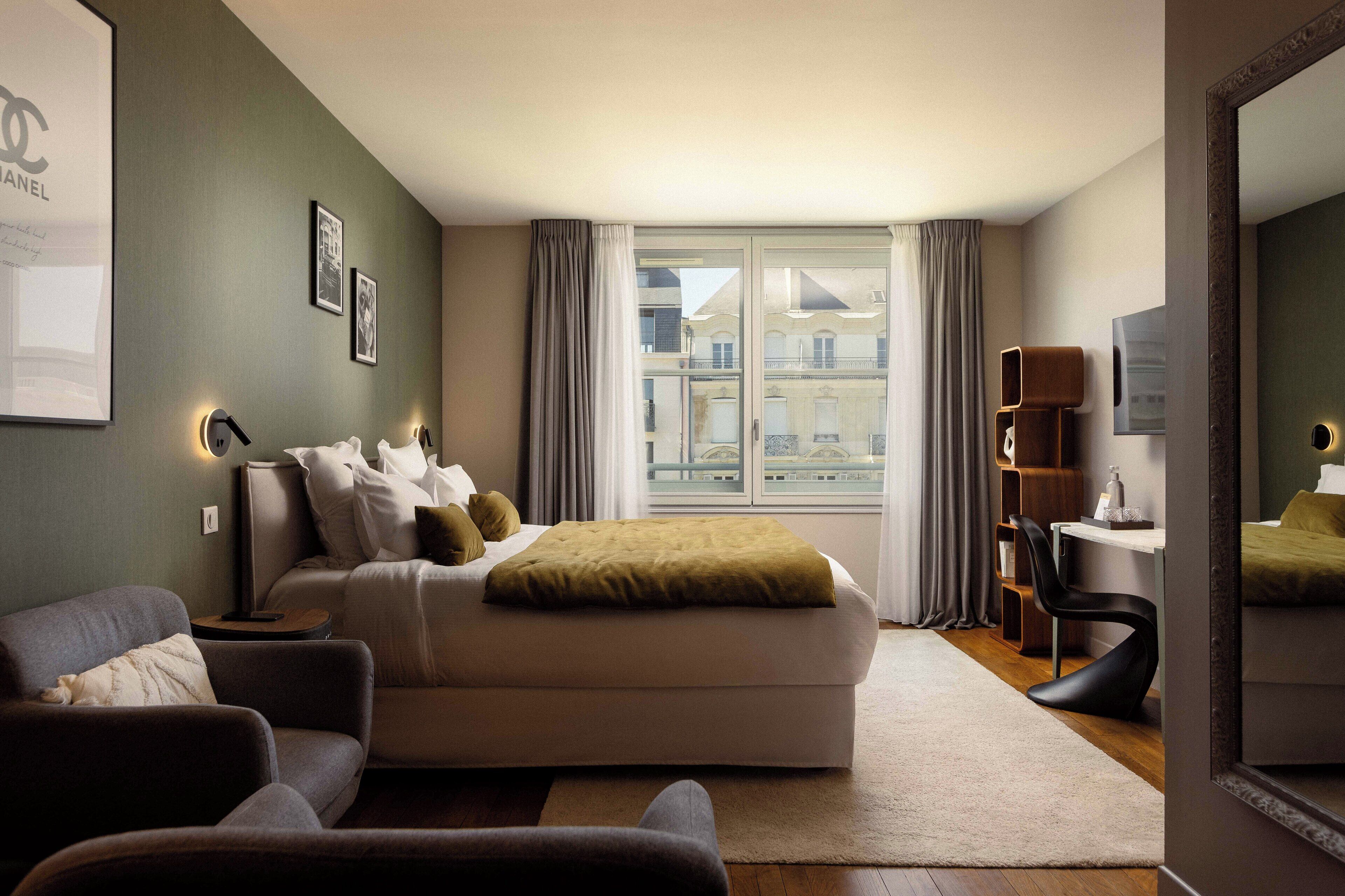 deluxe room (chambre l) | premium bedding, pillow-top beds, in-room safe, individually decorated