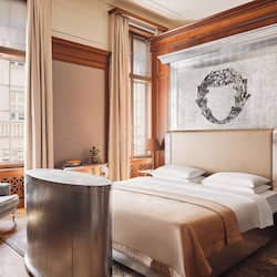 Presidential Suite | Hypo-allergenic bedding, minibar, in-room safe, individually decorated