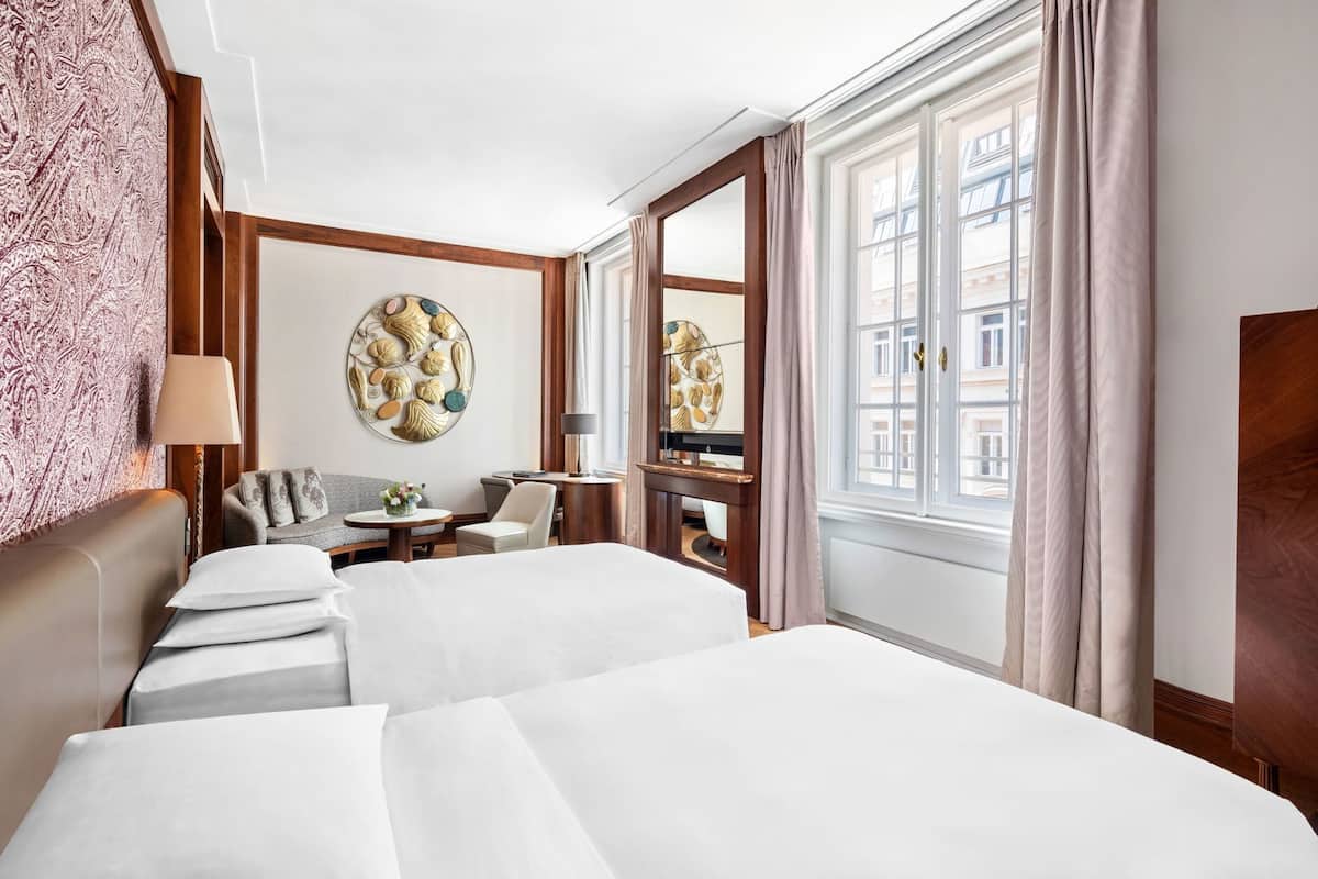 Hypo-allergenic bedding, minibar, in-room safe, individually decorated