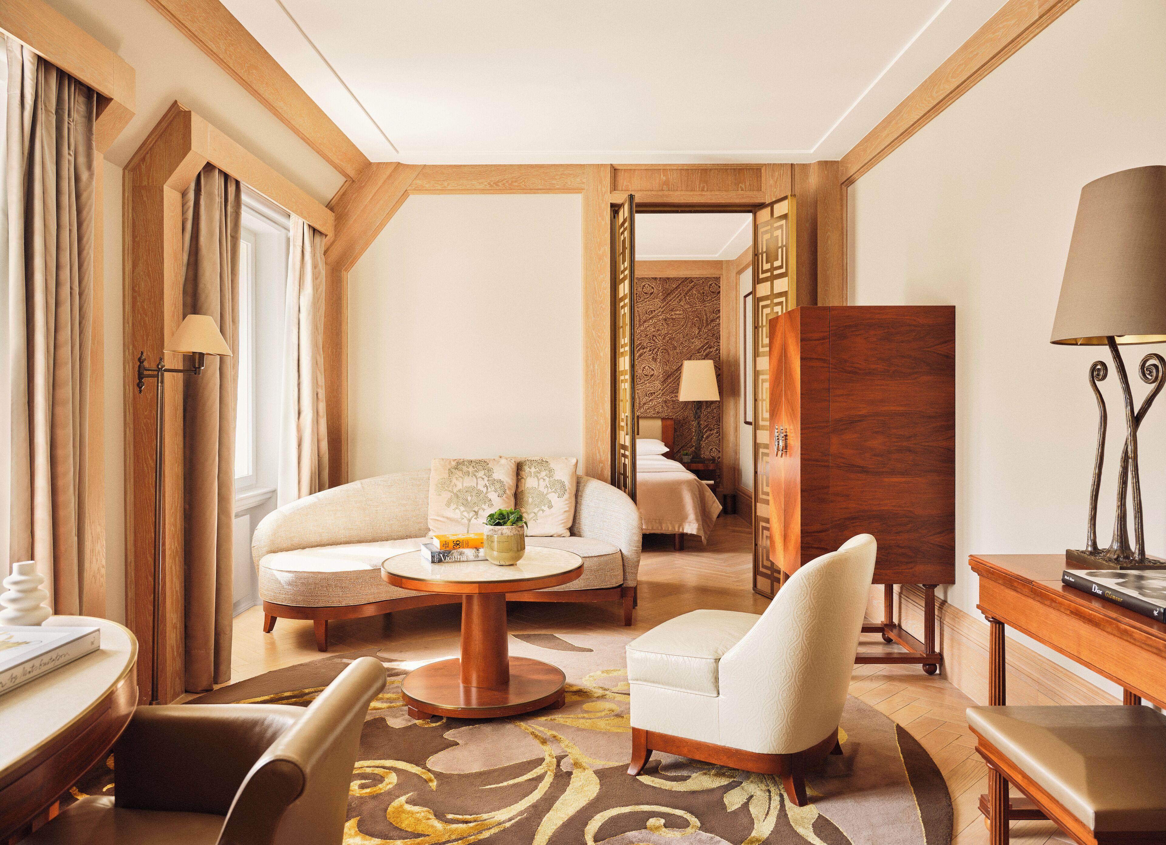 Park, Suite | Allergitestet sengetøy, minibar, safe på rommet og individuelt dekorert