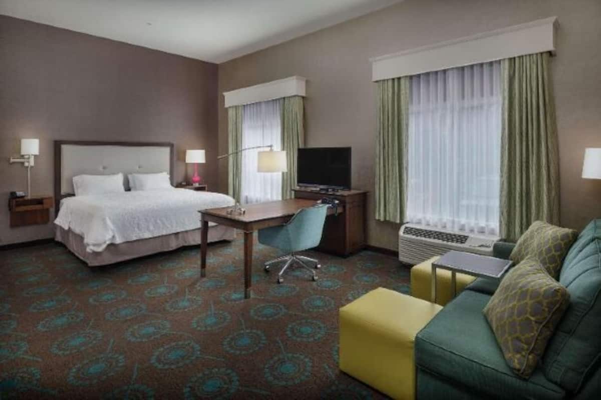 In-room safe, desk, laptop workspace, free cots/infant beds