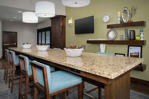 Desayuno buffet incluido todos los días