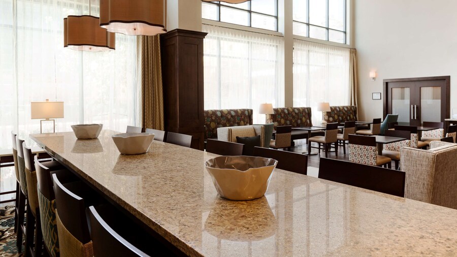 Hampton Inn & Suites Portland/Hillsboro-Evergreen Park