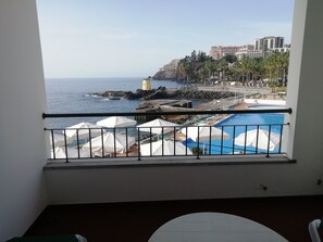 Junior Double or Twin Room | Balcony view - Hotel Quinta da Penha de França (Funchal)