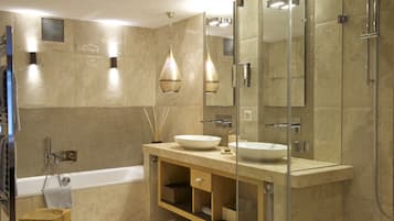 Panoramic-Suite | Badezimmer