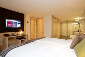 Double Room, Terrace | Premium bedding, in-room safe, individually decorated - Matterhorn Lodge Boutique Hotel & Apartements (Zermatt)