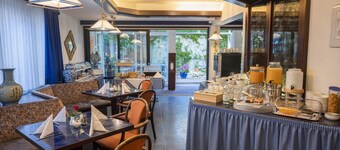 Hotel Astoria am Urachplatz