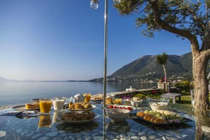 Breakfast area - Agni Suites (Lefkada)