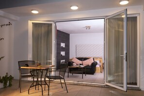 Kamar Double | Seprai linen