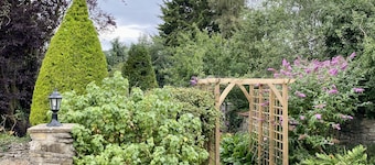 Plumpton Court