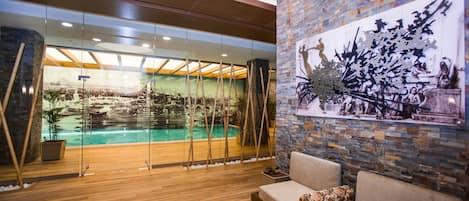 Salle de soins pour les couples, sauna, bain turc/hammam, soins du corps