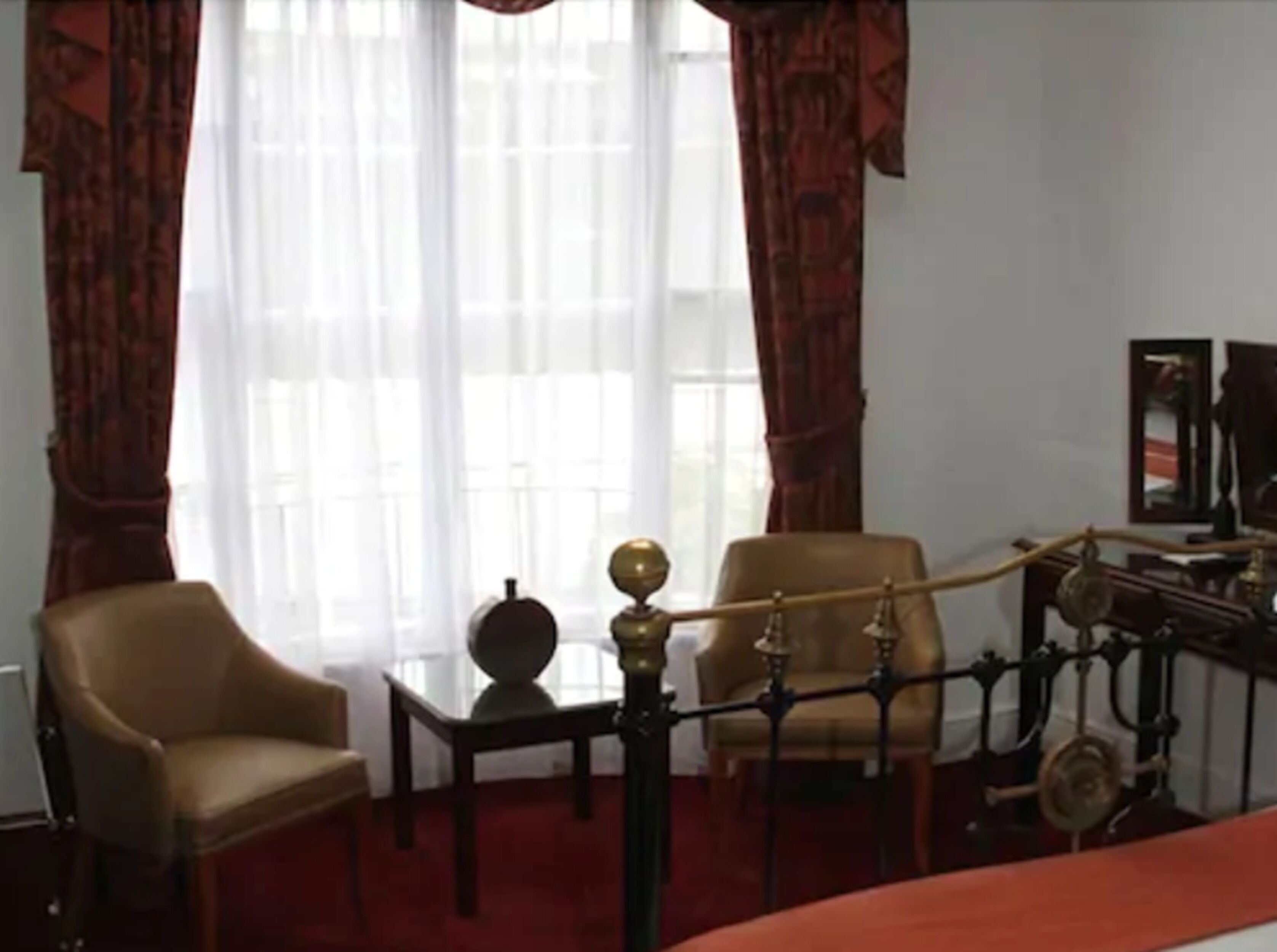 superior double room, ensuite | in-room safe, iron/ironing board, free wifi