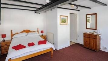 Double Room, Ensuite (Oakhill Suite)