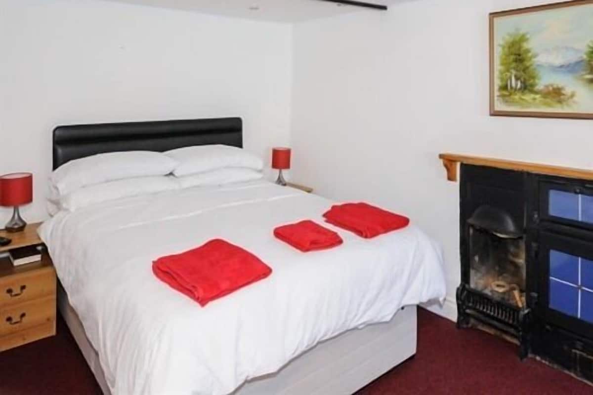 Kamar Double, ensuite (Windsor Suite)