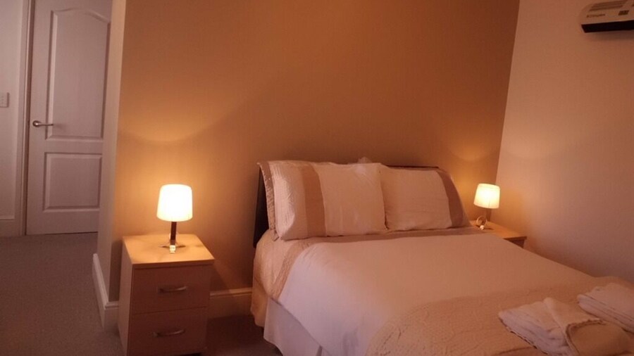 The Golden Lion Hotel