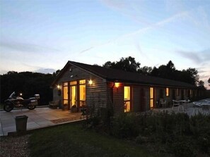 Exterior - The Old Piggery Guest Accommodation (Bedford)