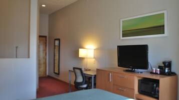 Desk, iron/ironing board, free WiFi, bed sheets