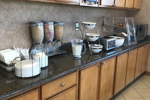 Free continental breakfast