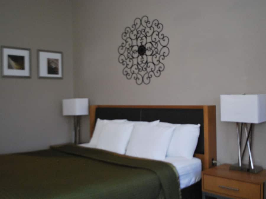 Desk, iron/ironing board, free WiFi, bed sheets