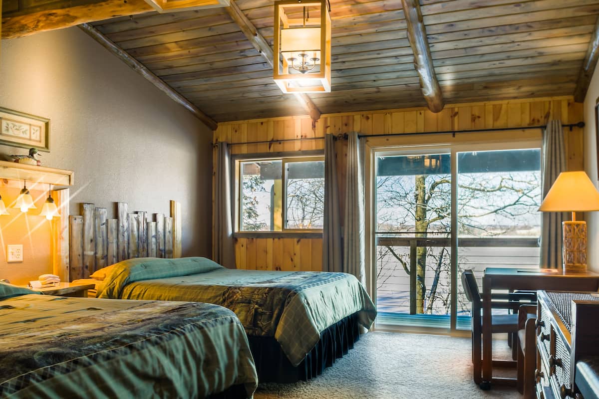 Habitación familiar, 2 camas de matrimonio (19 No Pets) | Ropa de cama de alta calidad y decoración individual