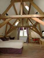 Deluxe Double or Twin Room, City View | Premium bedding, individually decorated, desk, soundproofing