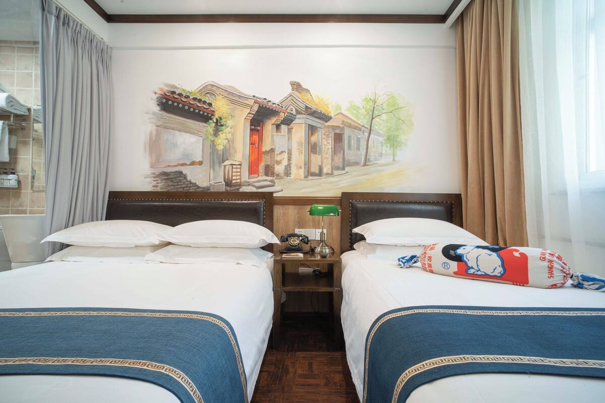 Family Triple Room | 1 bedroom, premium bedding, minibar, desk