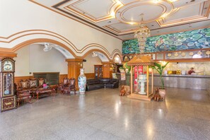 Lobby - Capital O 1115 Wang Thong Hotel Maesai (Mae Sai)