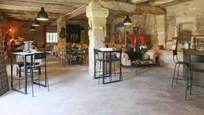 Bar (di properti)