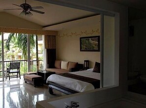 มินิบาร์, ตู้นิรภัยในห้องพัก, Wi-Fi ฟรี