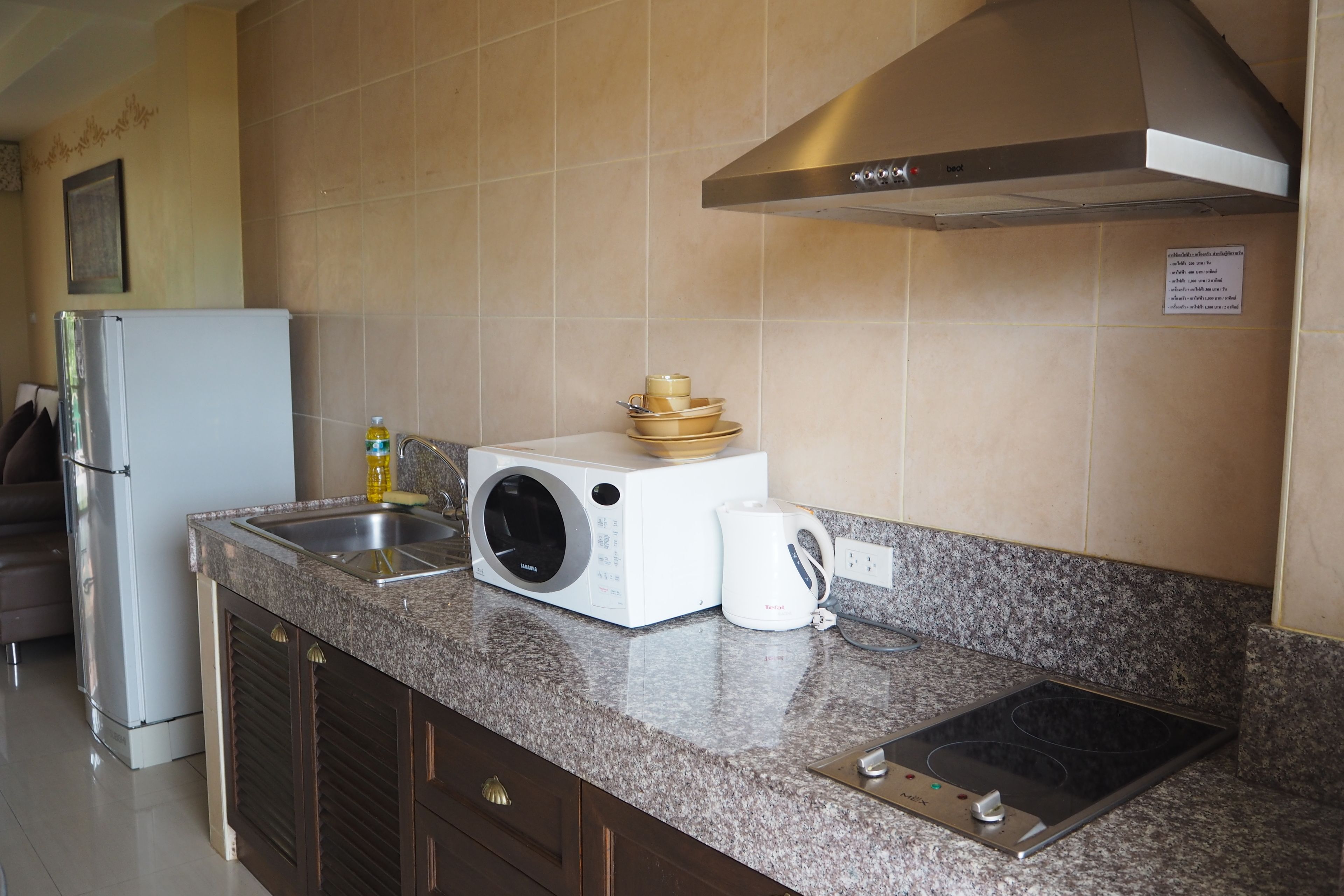 suite, 3 bedrooms | room amenity