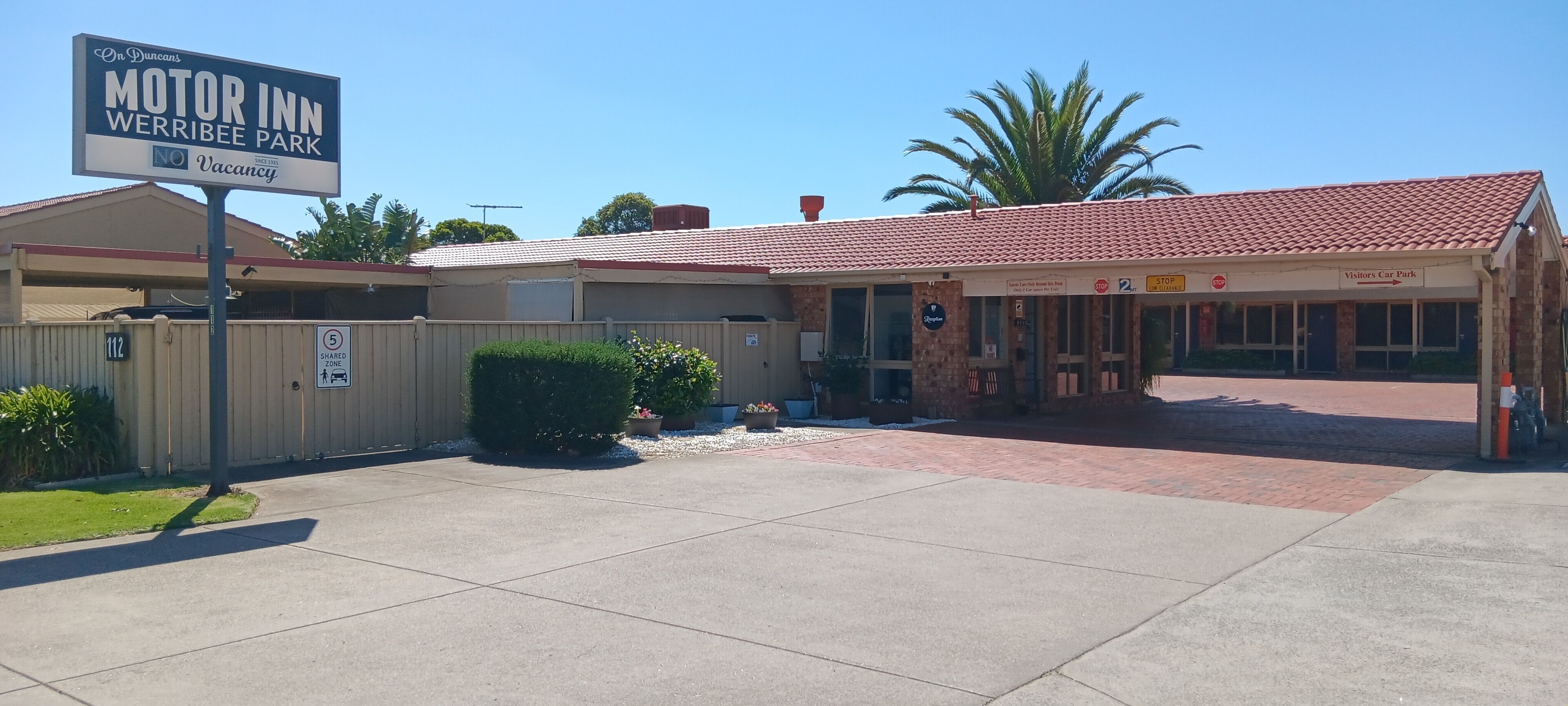Photo - Werribee Park Motor Inn