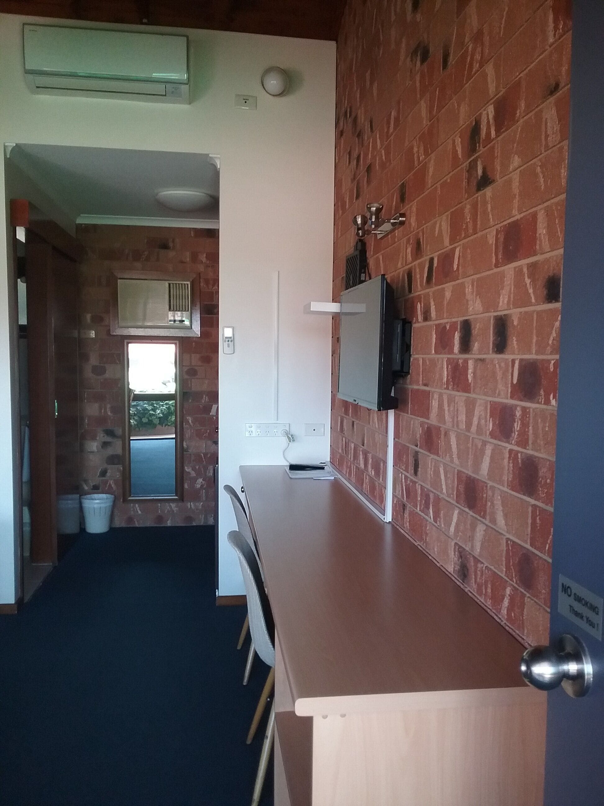 Photo - Werribee Park Motor Inn