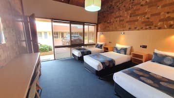 Triple Room | Laptop workspace, blackout drapes, iron/ironing board, free WiFi
