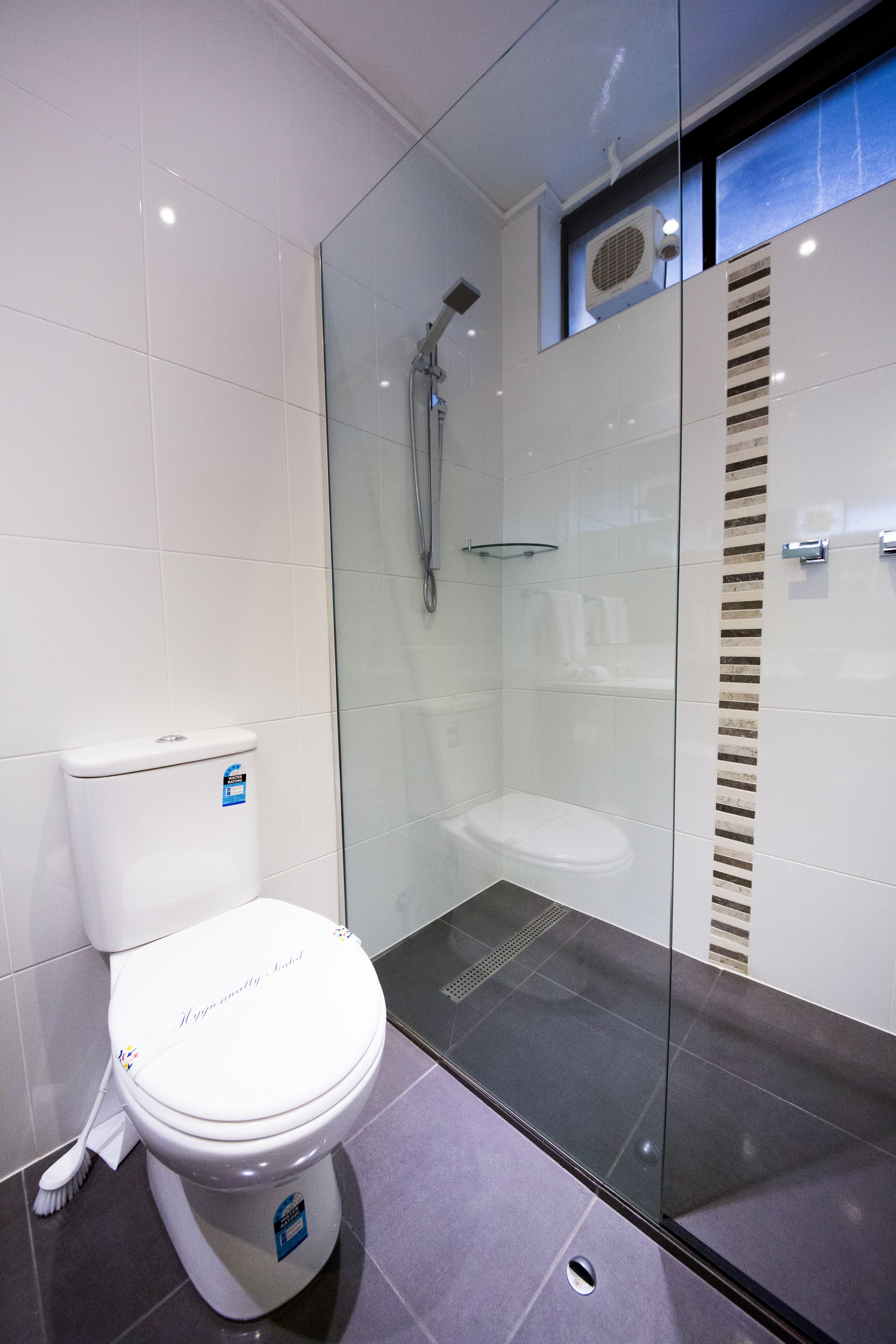 Bathroom shower