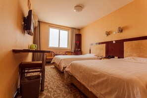 Business Room, 2 Single Beds | Desk, iron/ironing board, rollaway beds, free WiFi - PekingUni Photography theme Hotel (Beijing)