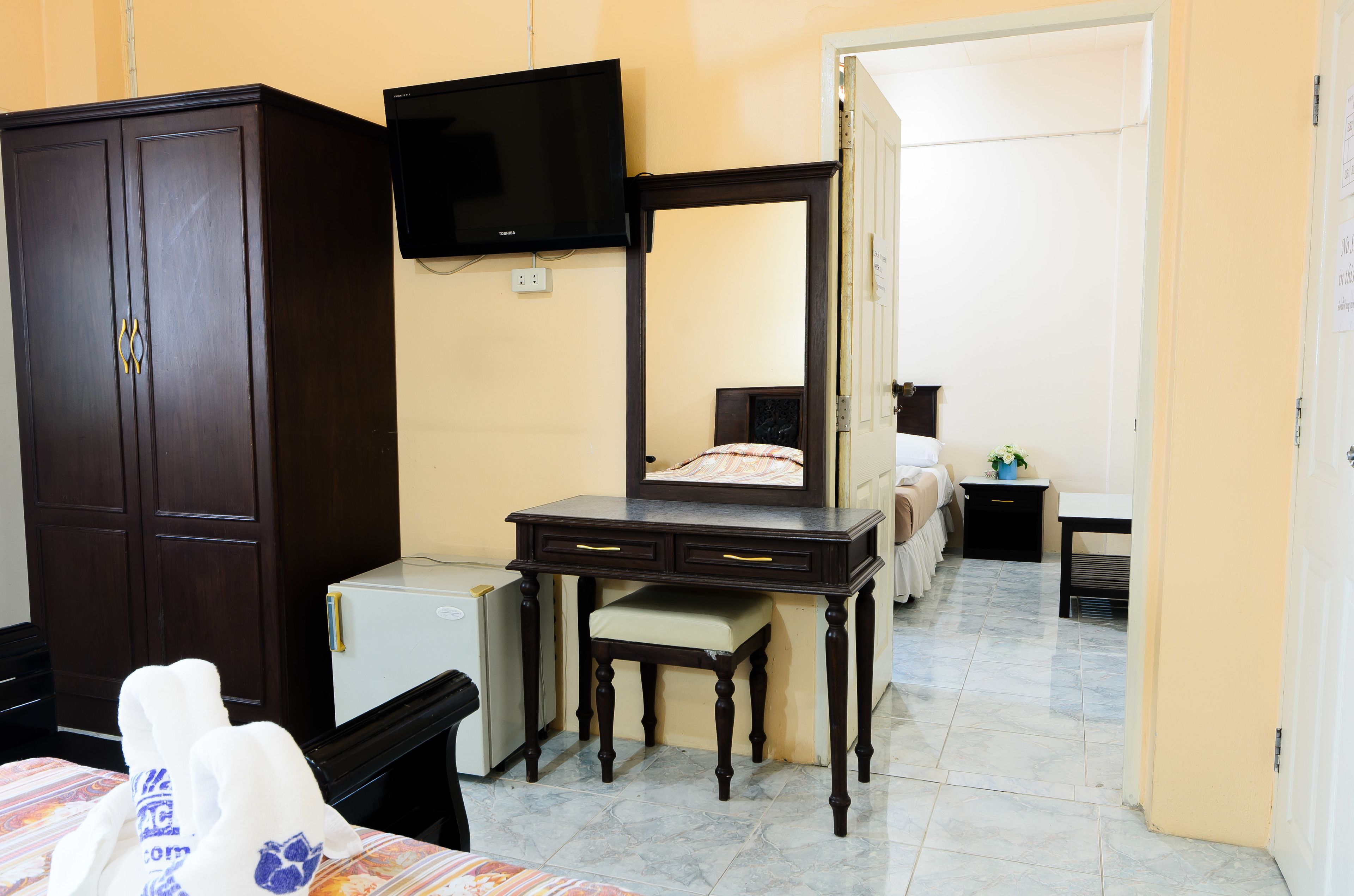 superior connecting rooms | living area | tv