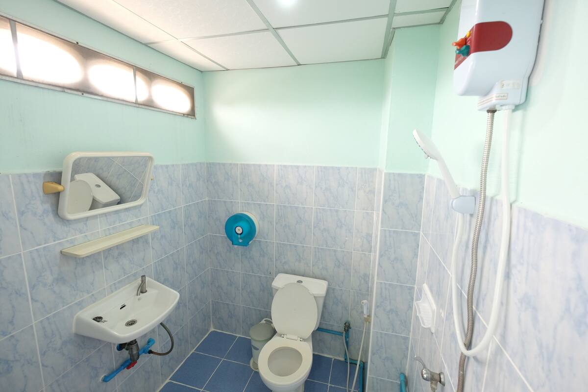 superior room with aircon | bathroom shower