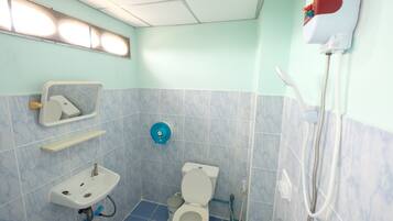 Superior Room with Aircon | Bathroom shower
