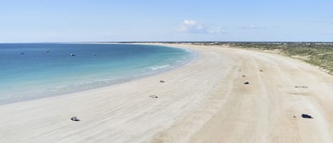 NĂ€ra stranden
