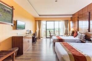 Minibar, desk, soundproofing, free WiFi - Landmark Forest Park (Sauraha)
