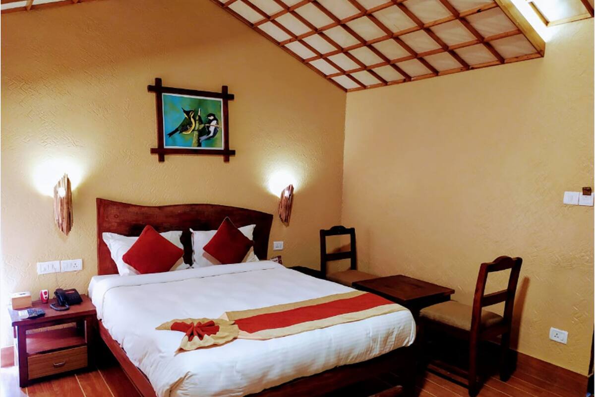 Minibar, desk, soundproofing, free WiFi
