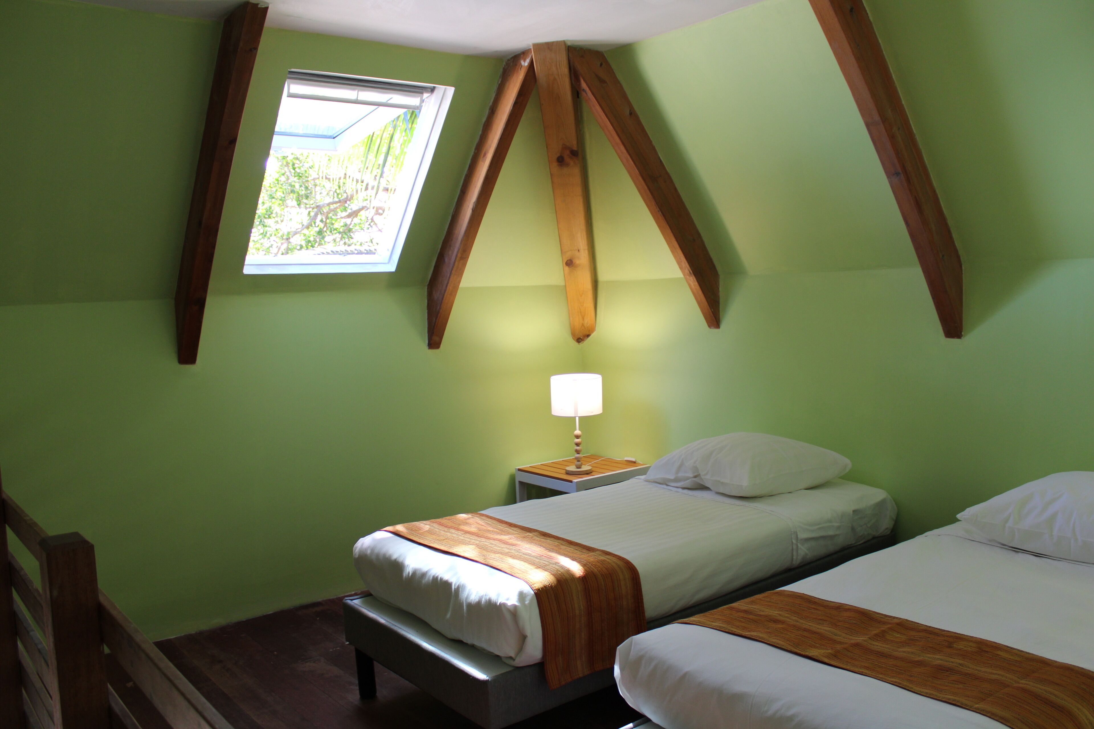 bungalow, beachside | 1 bedroom, in-room safe, desk, soundproofing