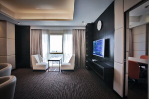 Premier Room | Executive lounge - Limketkai Luxe Hotel (Cagayan de Oro)