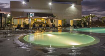 Limketkai Luxe Hotel