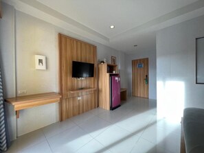 Chambre Double Deluxe | 1 chambre, literie de qualité supérieure, minibar