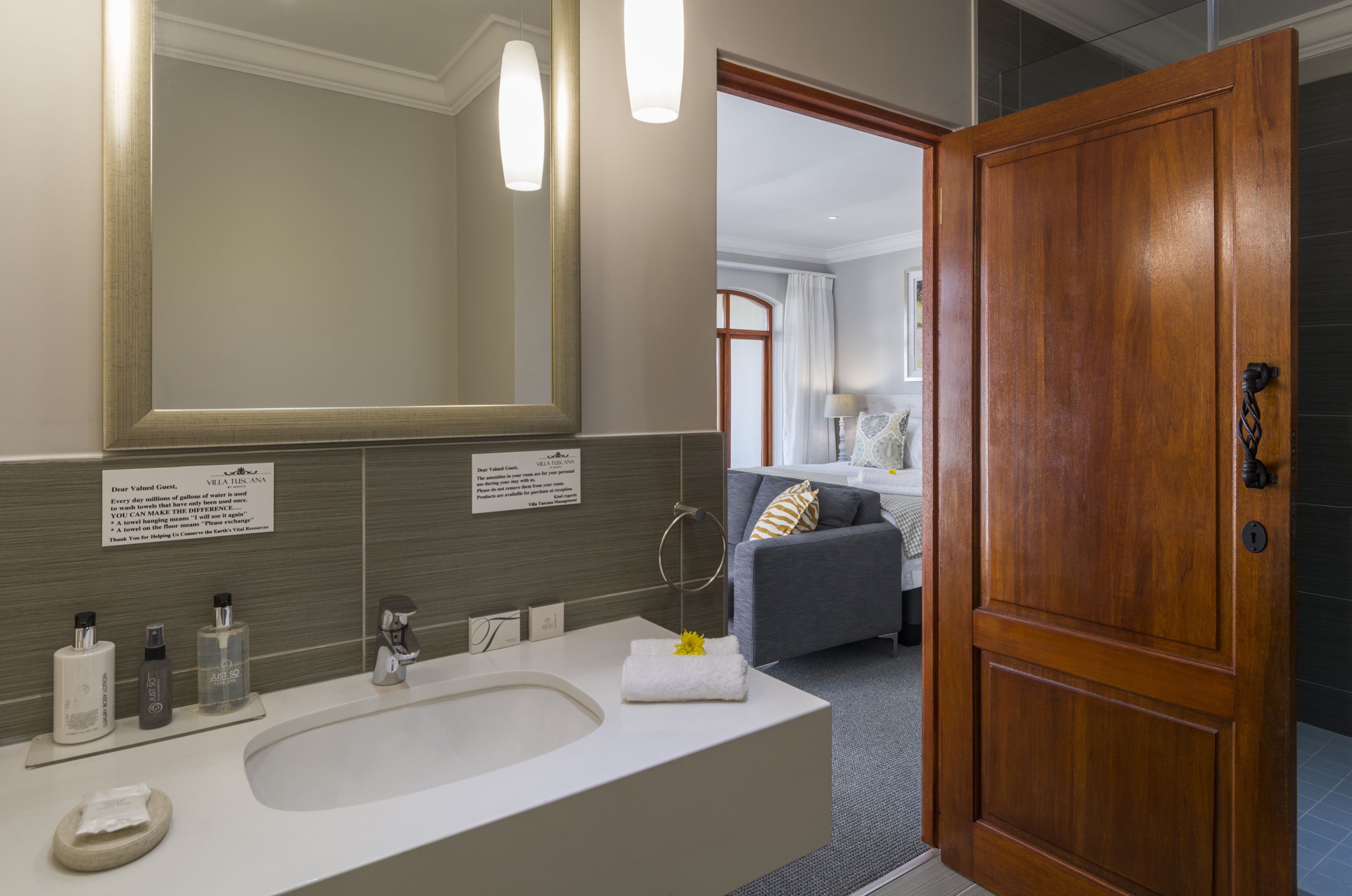 superior suite | bathroom sink