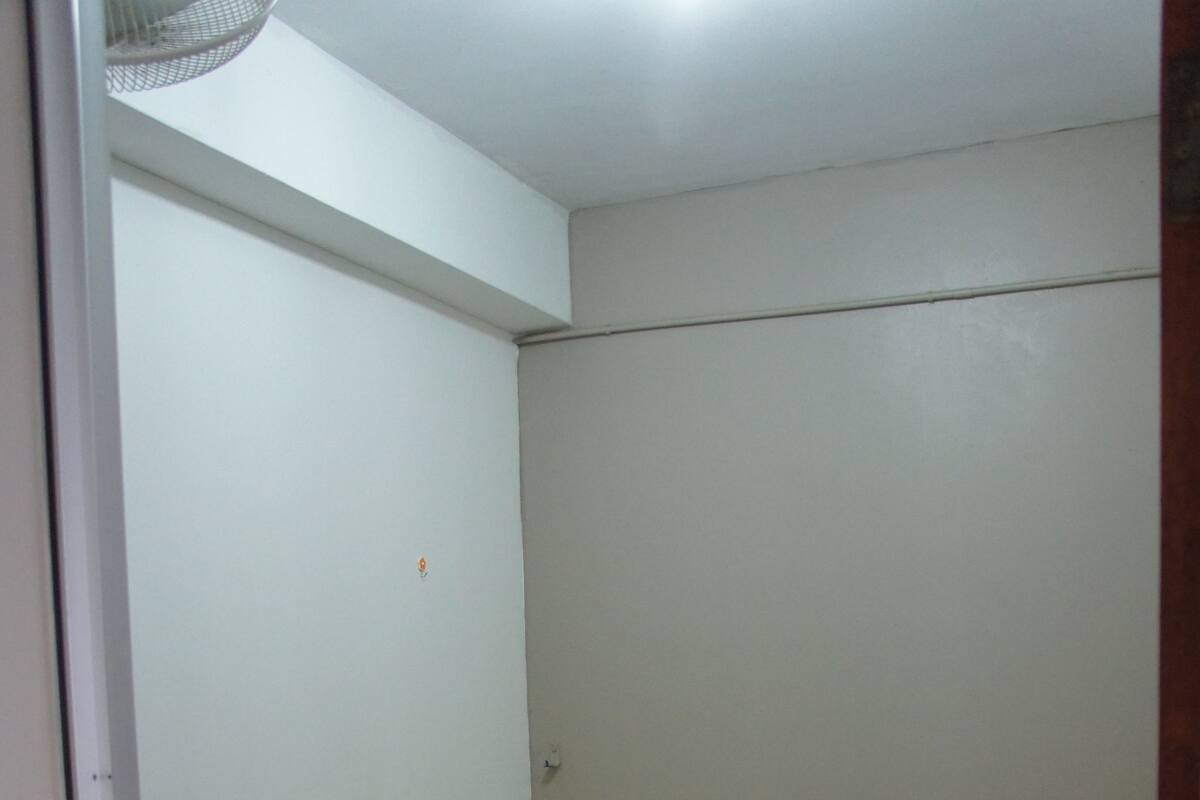 Single Room, Mixed Dorm