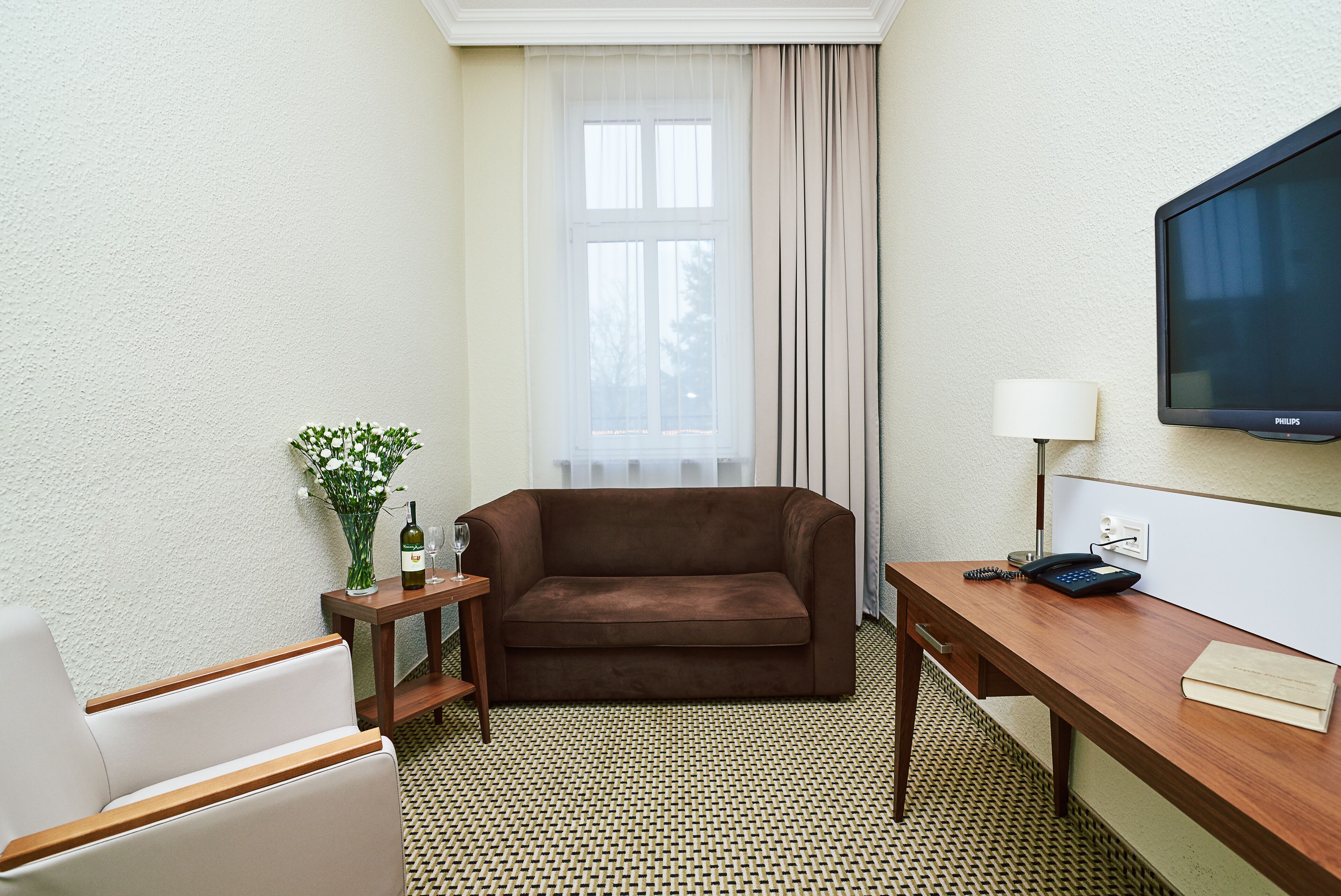 superior room, 1 bedroom | living area | lcd tv